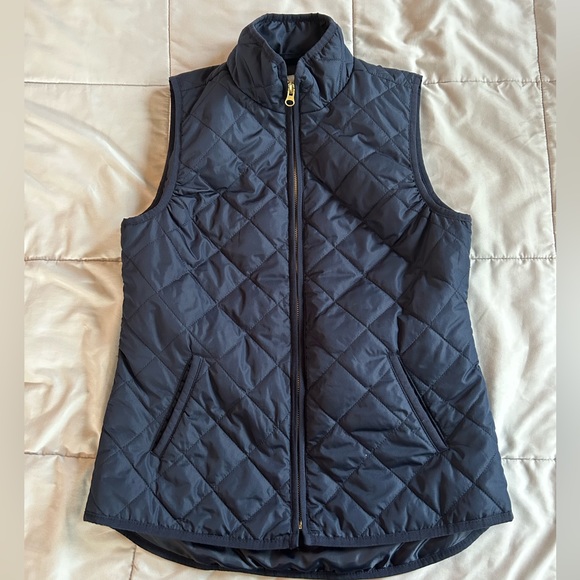 Old Navy Quilted Vest - Picture 1 of 5
